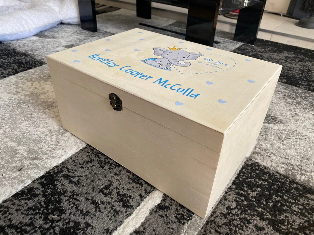 Keepsake trunk shop for baby